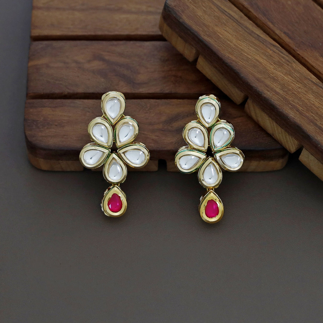 Five Flower Kundan Neckpiece With Earring (Colour Option)