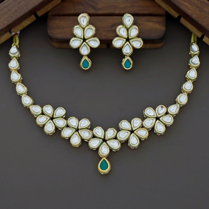 Five Flower Kundan Neckpiece With Earring (Colour Option)