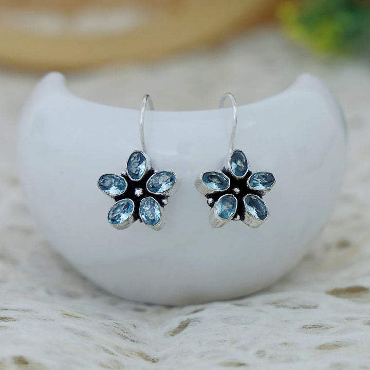 Pillan Flower Drop Earring