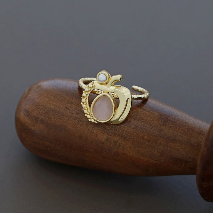 Alasca Golden Hammered Glossy Pearl Apple Ring