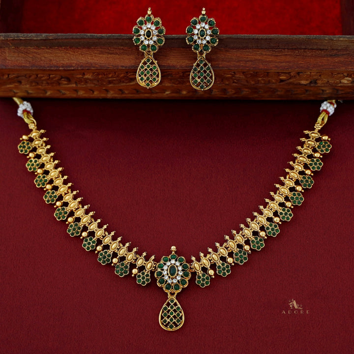 Adyashree Floral Kemp Short Neckpiece With Earring