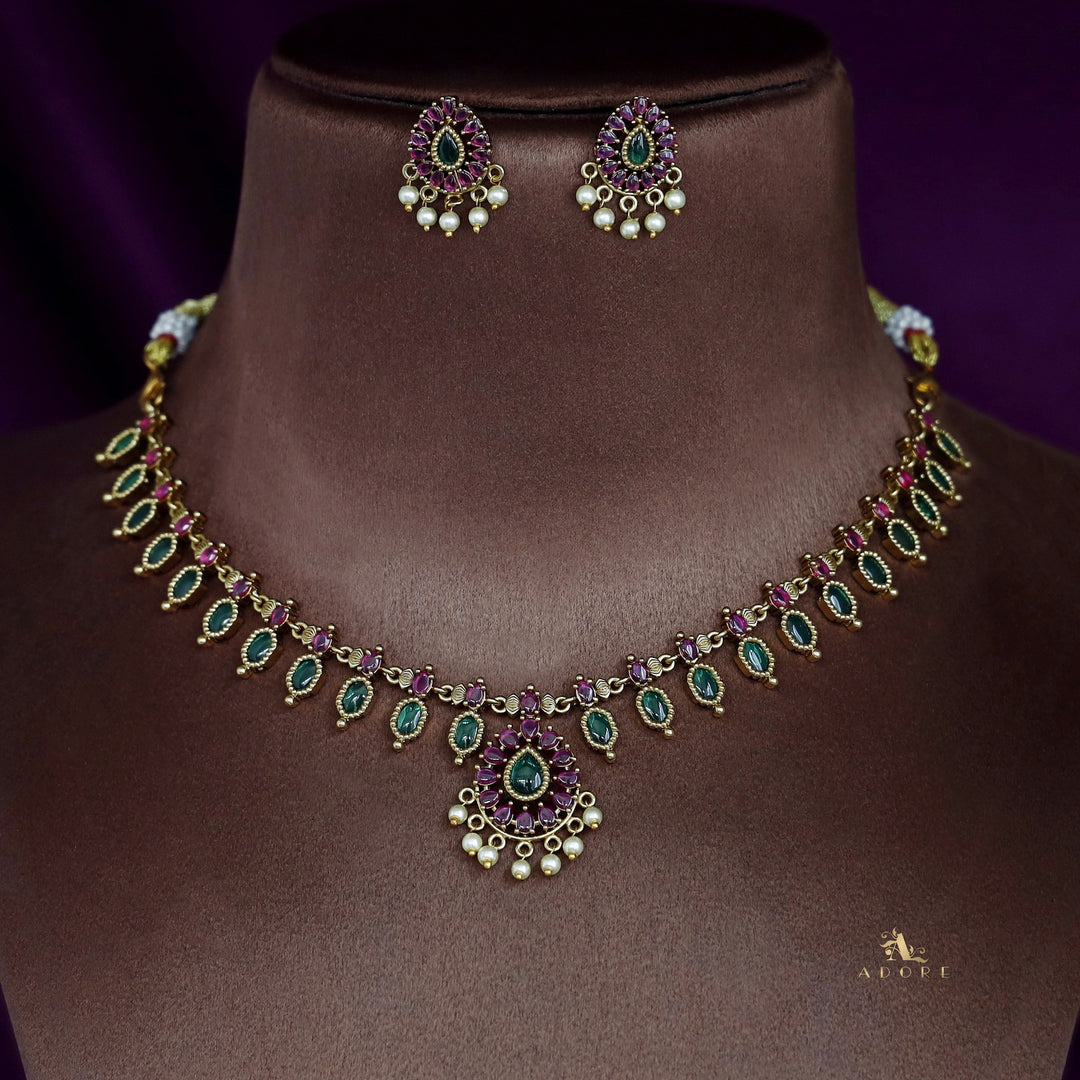 Anarva Palakka Short Neckpiece With Earring