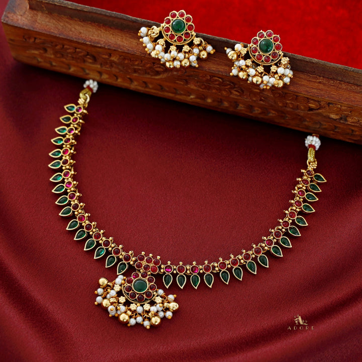 Uttara Floral Palakka Short Neckpiece With Earring