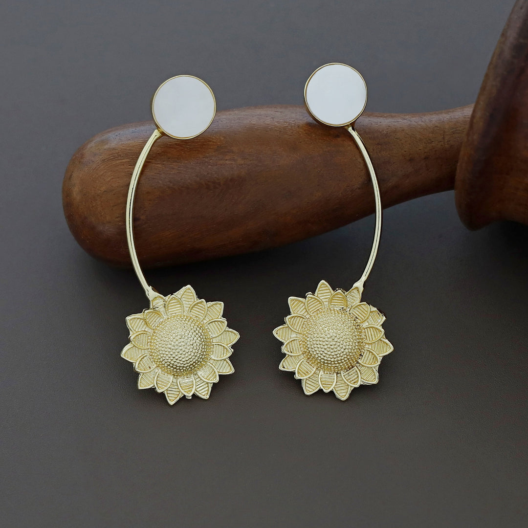 Camerina Golden Sunflower Dyed Stone Earring