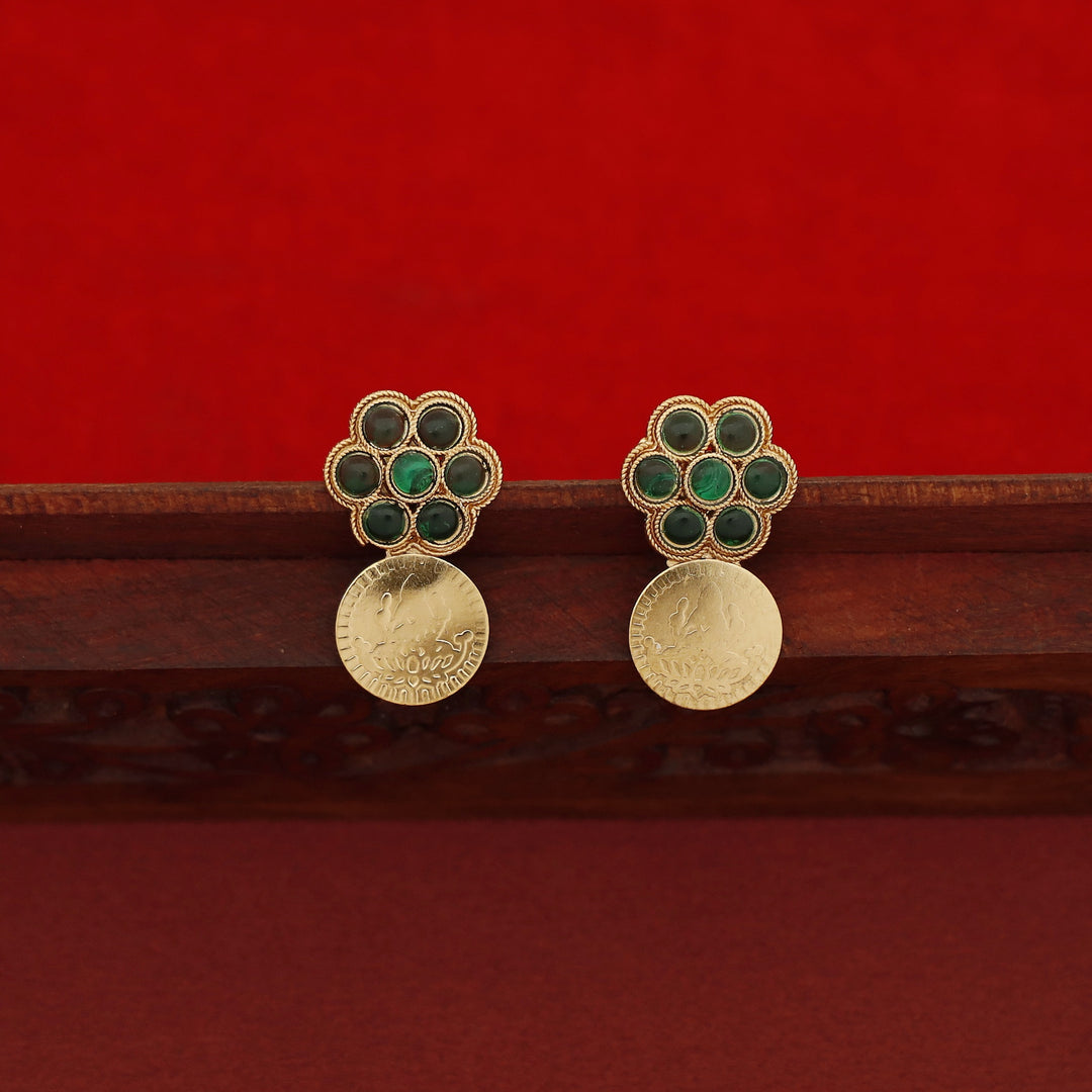 Aathmika Flower Kashi Short Neckpiece With Earring