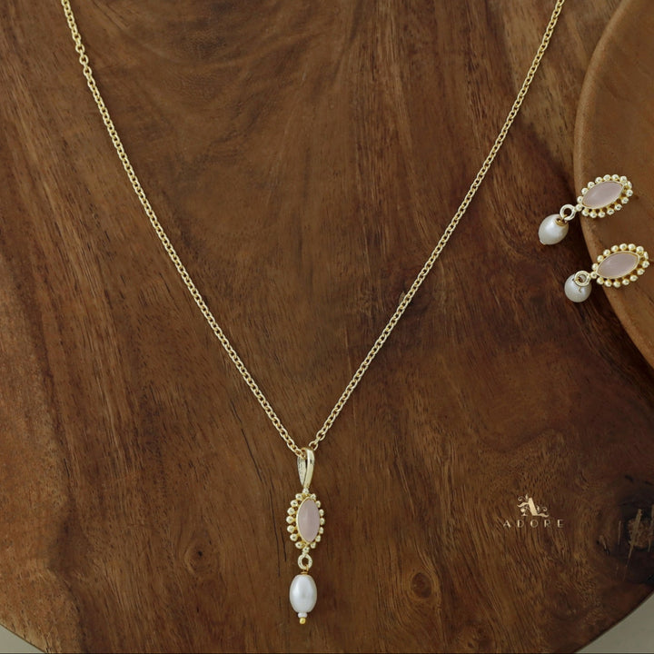 Eloise Glossy Stone Pearl Neckpiece With Earring