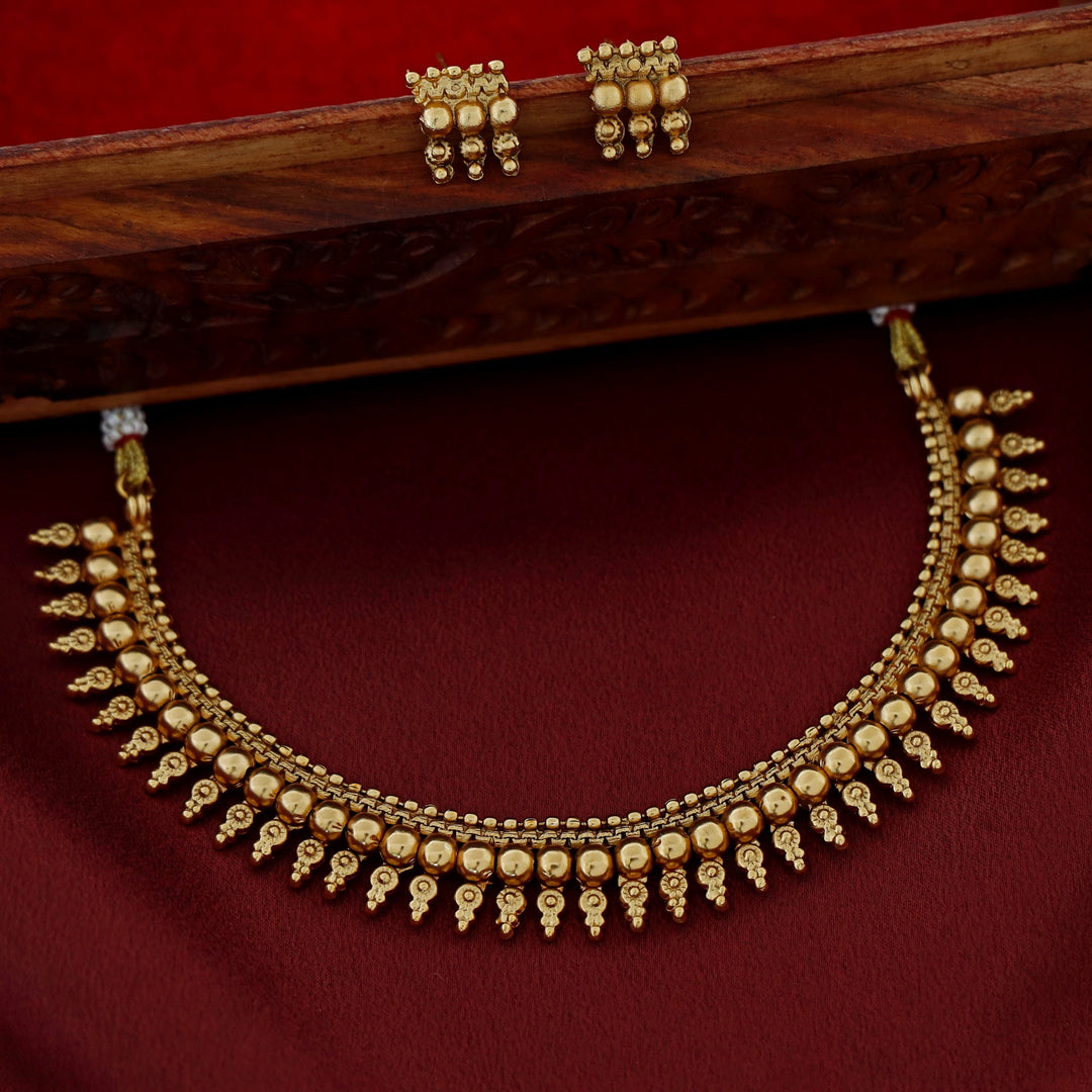 Chilanka Golden Ball Neckpiece With Stud