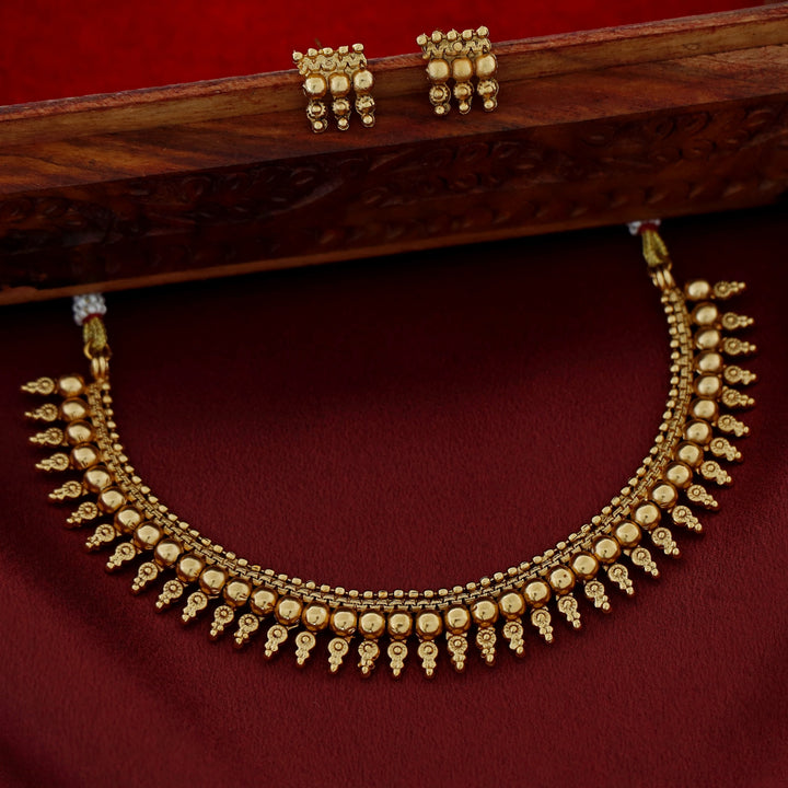 Chilanka Golden Ball Neckpiece With Stud
