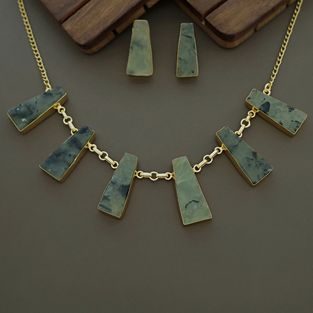 Seraphina 6 Raw Stone Neckpiece With Earring
