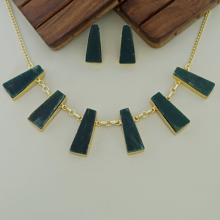 Seraphina 6 Raw Stone Neckpiece With Earring