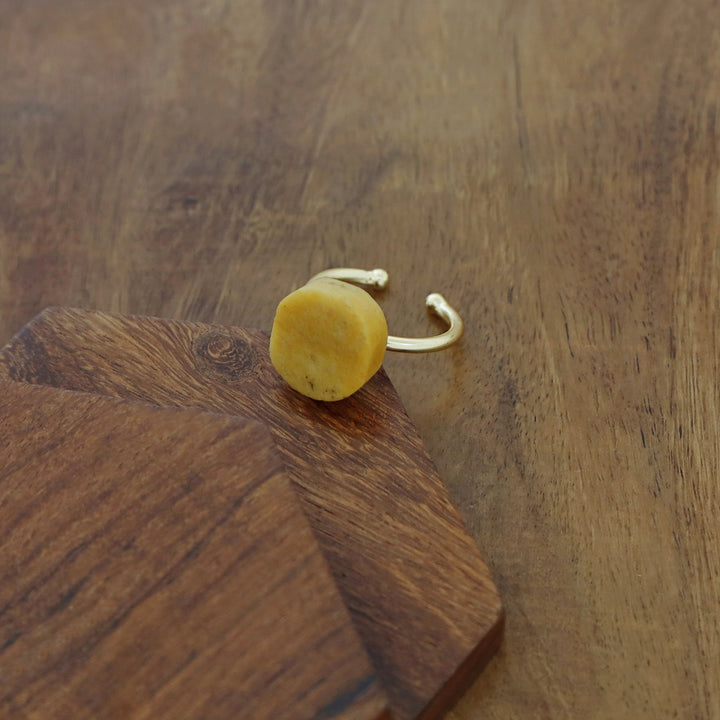 Mawar Raw Stone Ring