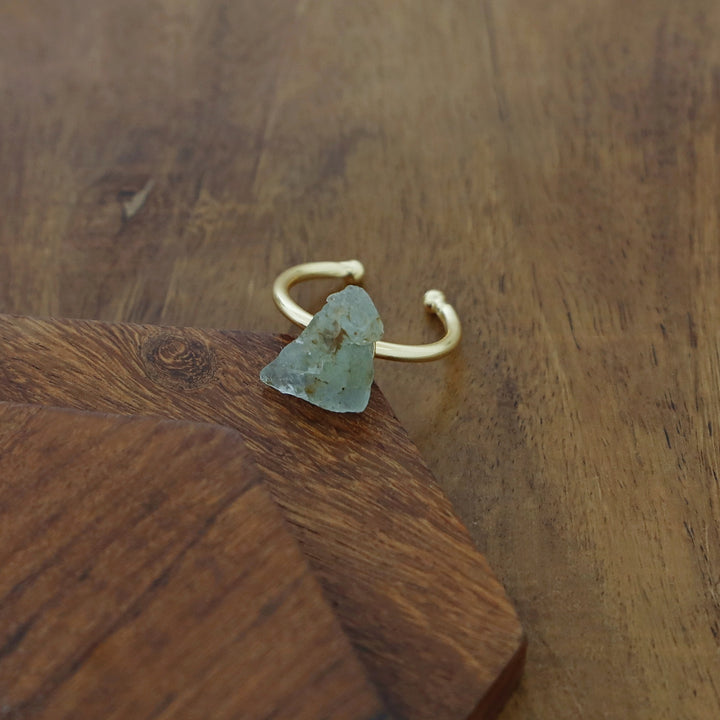 Mawar Raw Stone Ring