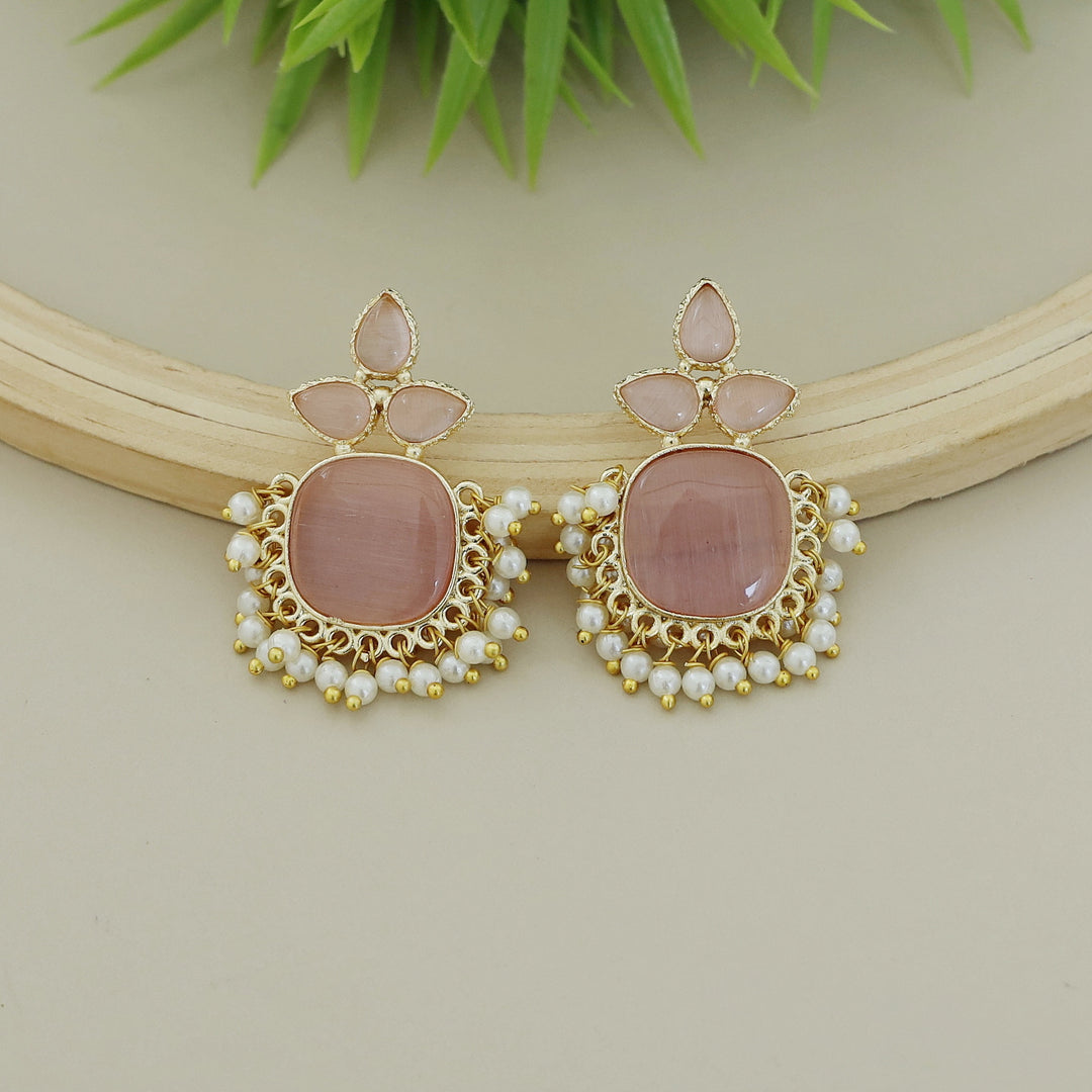 Kaither Cluster Pearl Earring