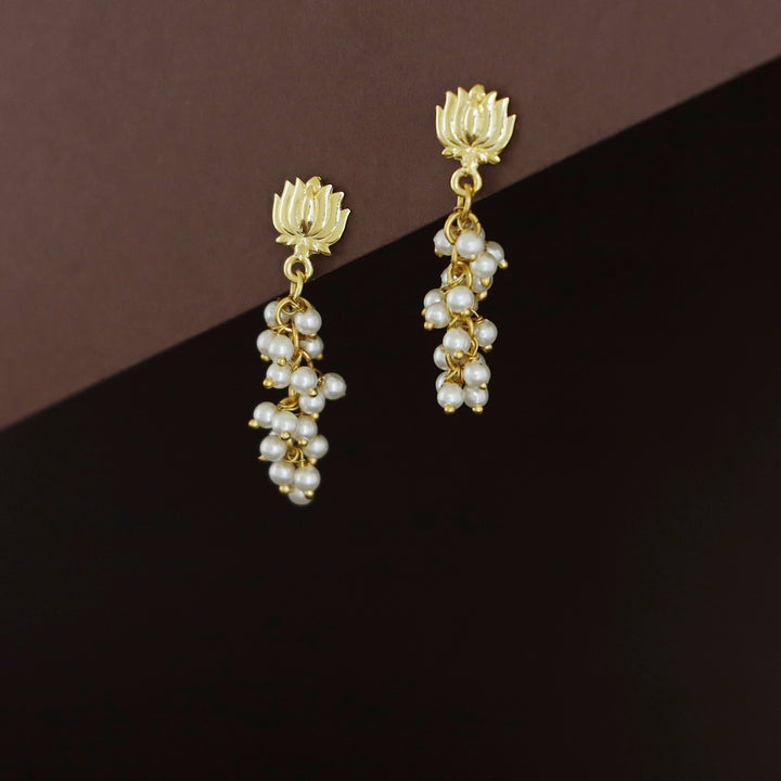 Harika Golden Lotus Cluster Pearl Earring