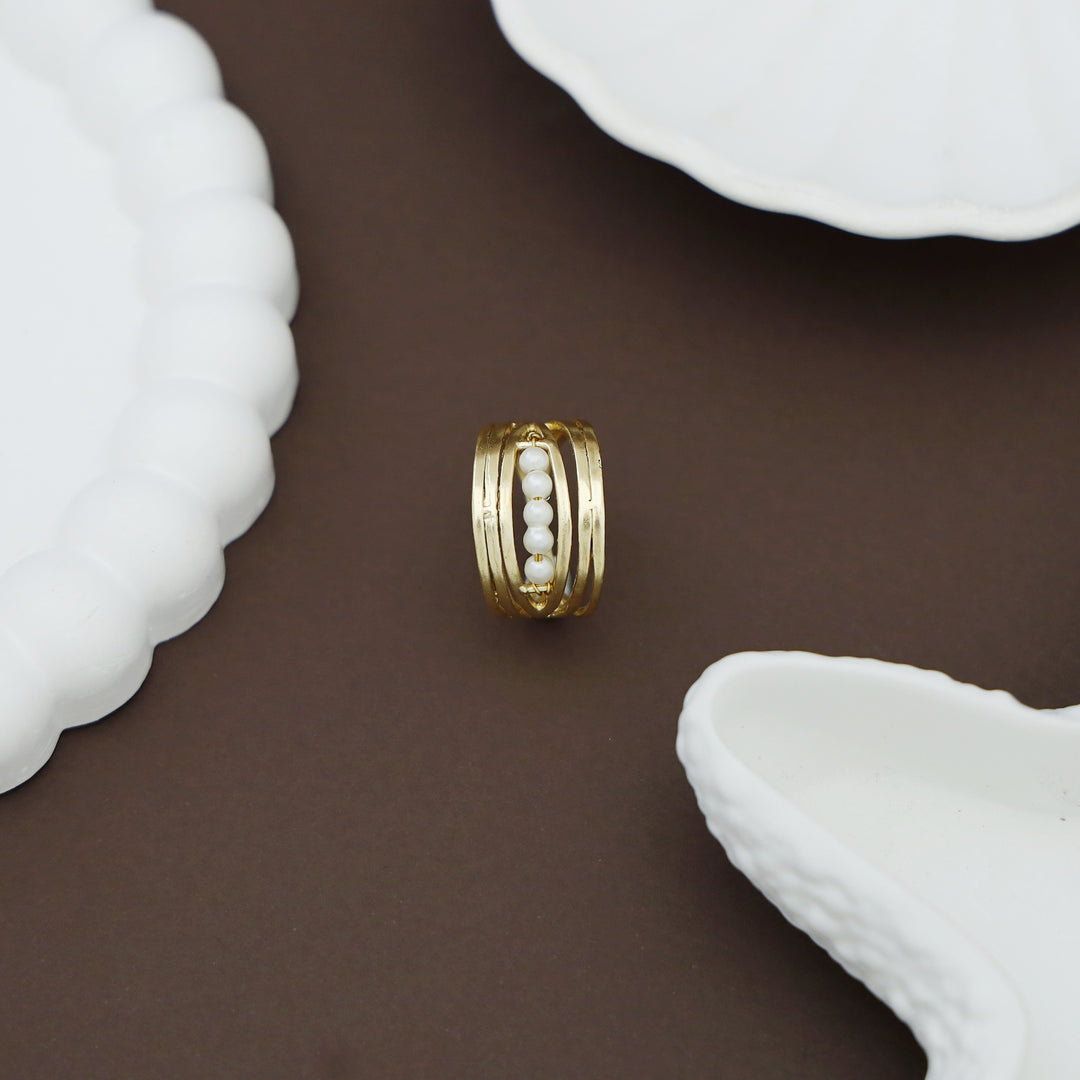 Jasleen Golden Pearl RIng