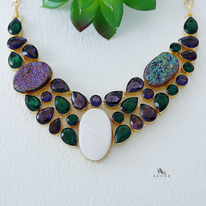 Lamea Neckpiece