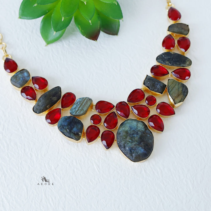 Elrasa Neckpiece