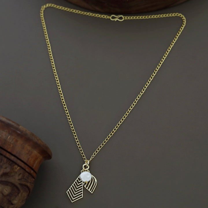 Mehara Dual Pendant Baroque Neckpiece