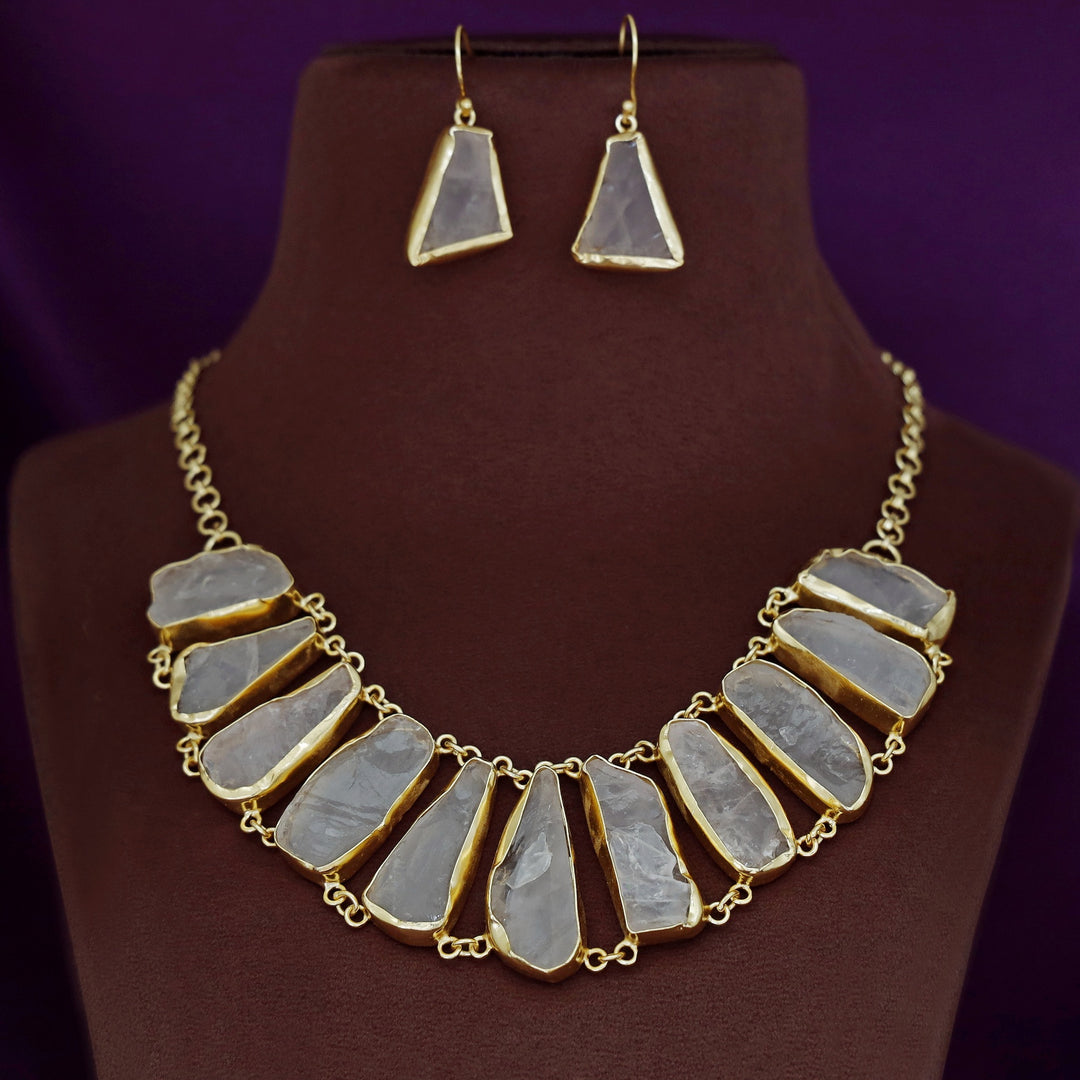 Bellavo Raw Stone Neckpiece With Earring