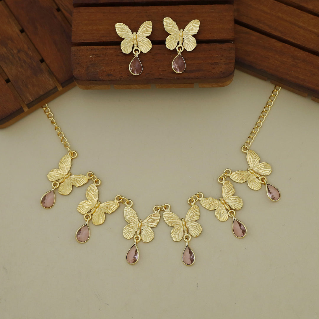 Gold Papillio Drop Glossy Neckpiece With Earring