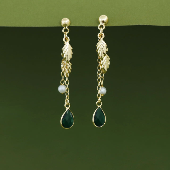 Merceralna Golden Dual Leafy Glossy Pearl Earring