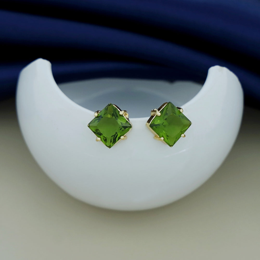 Shibani Diamond Glossy Stud