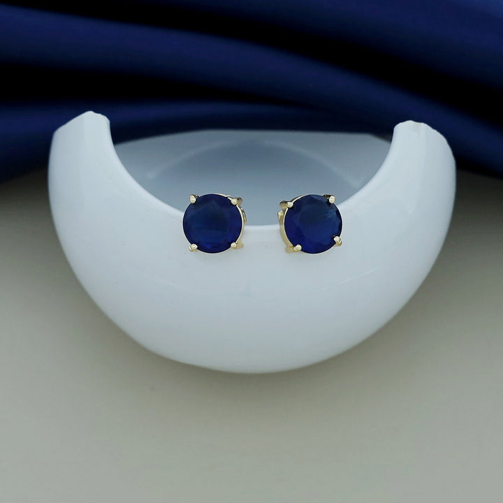 Chloe Round Claw Glossy Stud