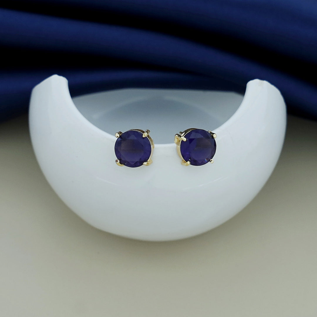 Chloe Round Claw Glossy Stud