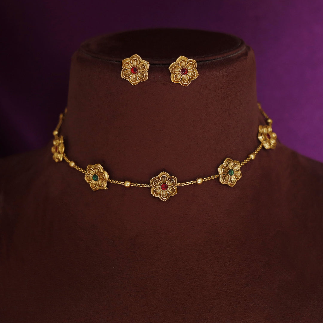 Prathima 5 Flower Golden Ball Short Neckpiece With Earring
