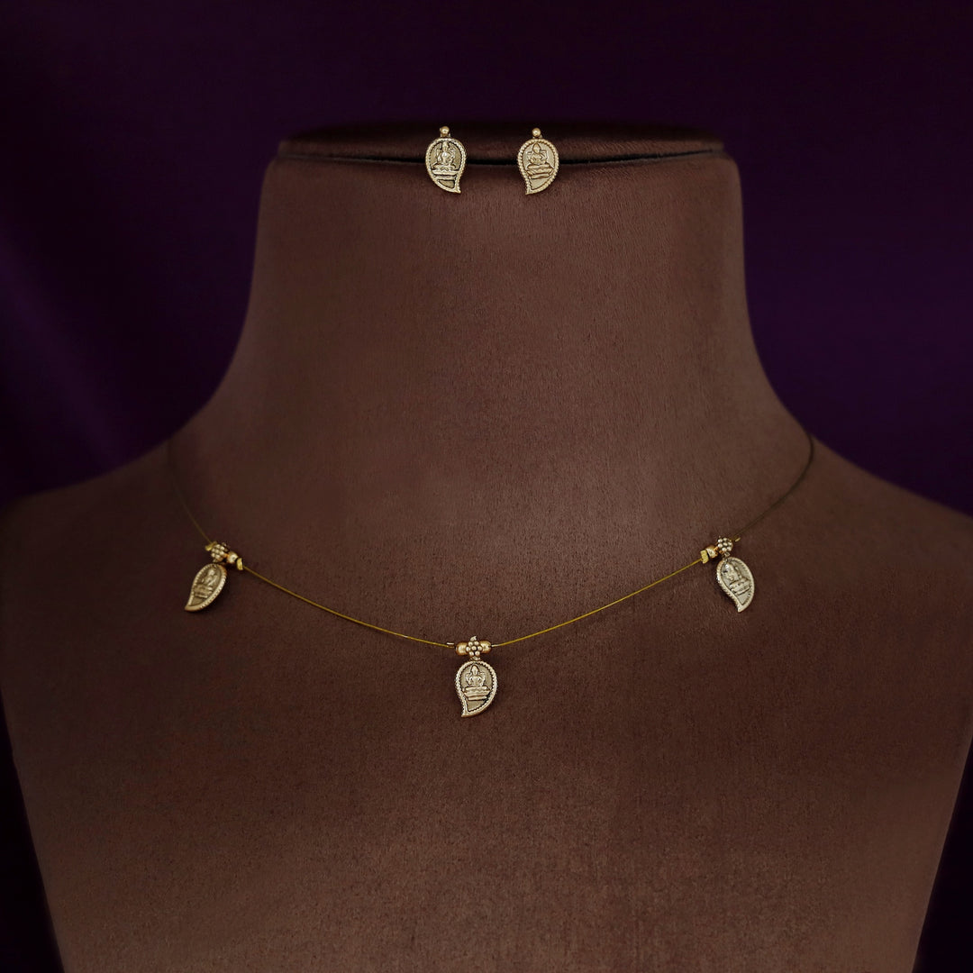 Moksha Mango String Neckpiece With Stud