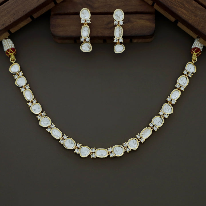 Nagas Polki kundan Short Neckpiece With Earring