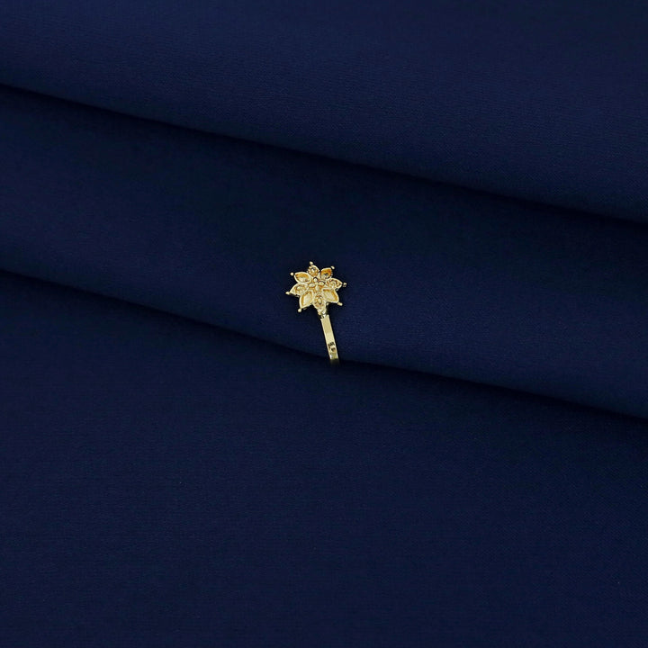 Nazara Golden Nose Pin