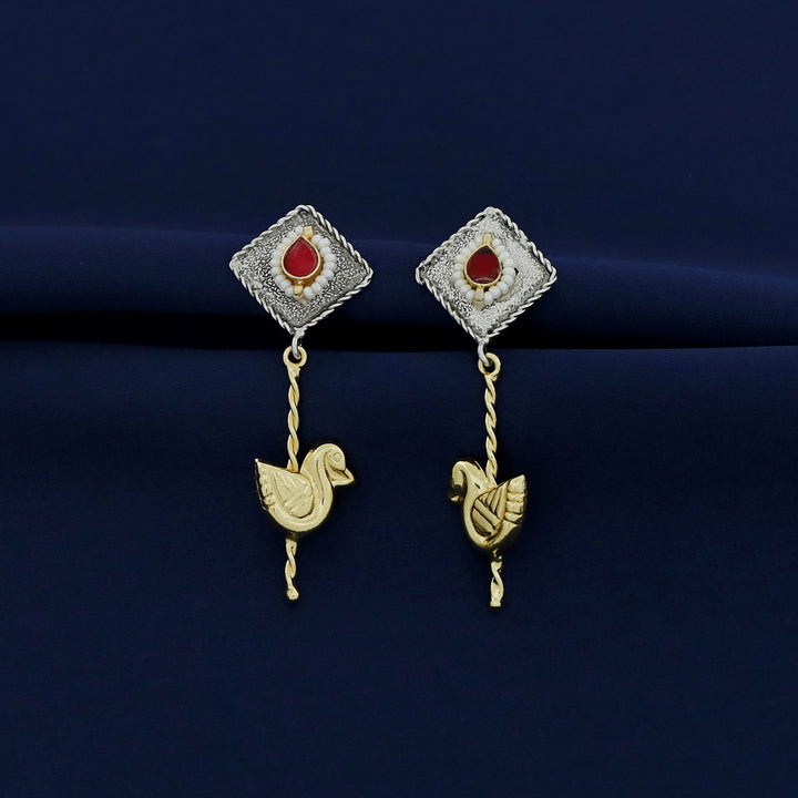 Tanansha Dual Tone Earring