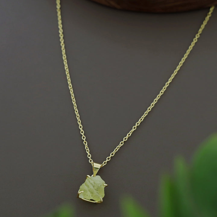 Aura Neckpiece