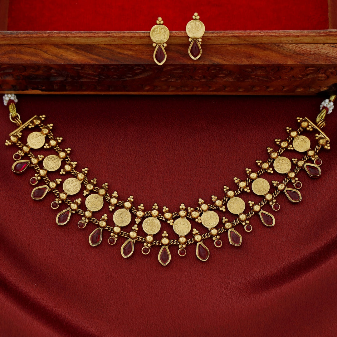 Chitrani Kashi 2 Layer Choker / Neckpiece With Earring