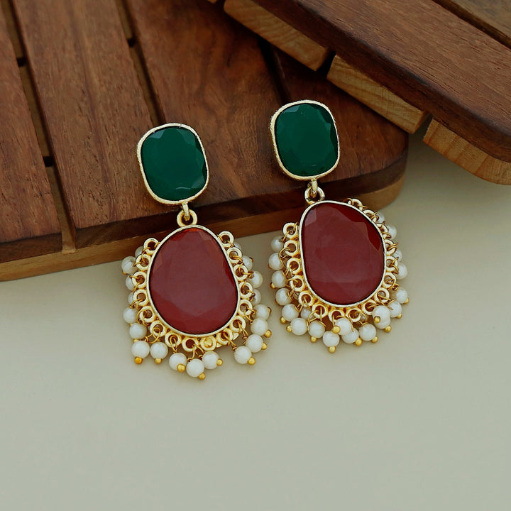 Meara Glossy Cluster Pearl Earring