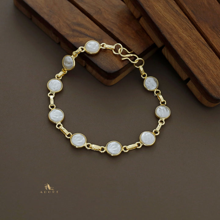Alisa Golden Circle Baroque Bracelet