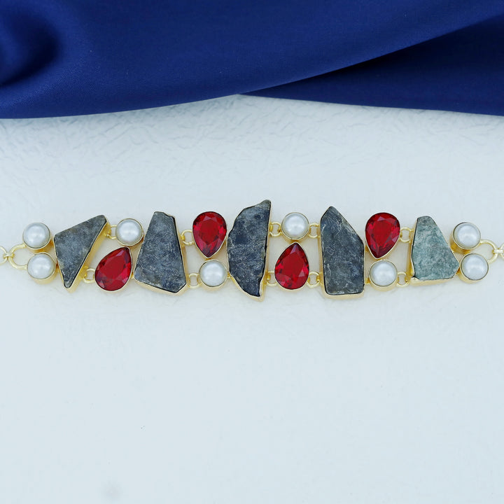 Rayan Glossy And Raw Stone Pearl Choker