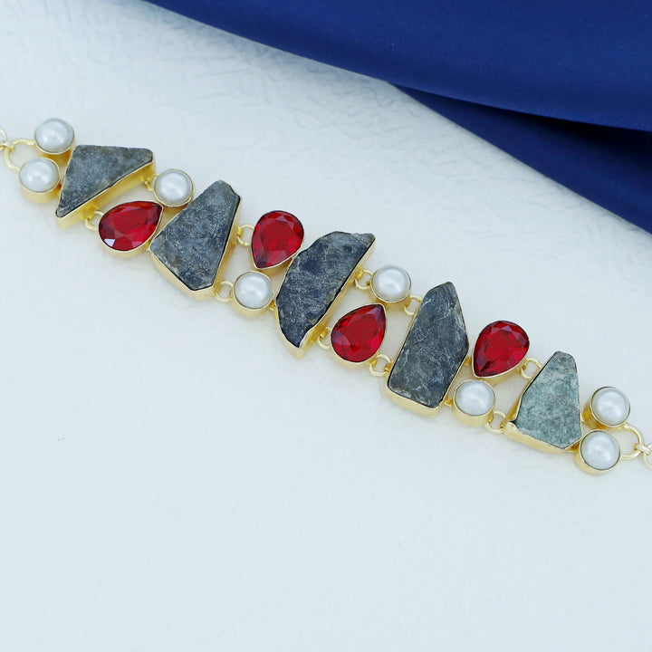 Rayan Glossy And Raw Stone Pearl Choker