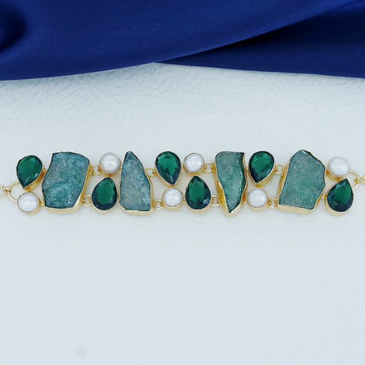 Belle Dyed Stone + Glossy Pearl Choker