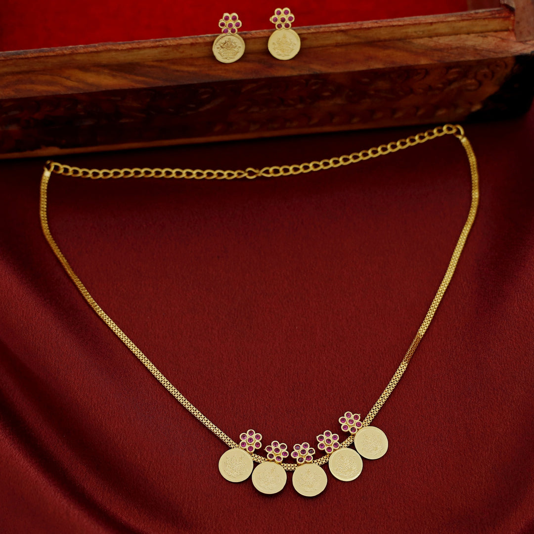 Golden Floral Five Kashi Neckpiece with Earring