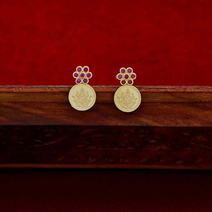 Golden Floral Five Kashi Neckpiece with Earring