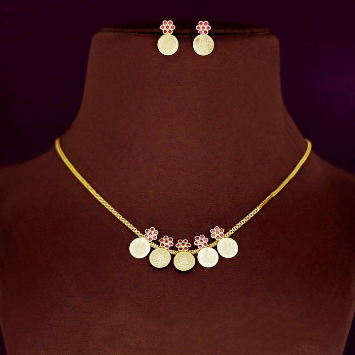 Golden Floral Five Kashi Neckpiece with Earring