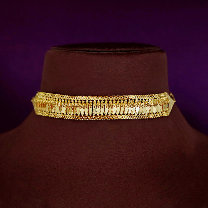 Nidhisha Golden Elakkathali Choker