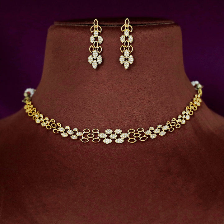 Reeva Golden Short Neckpiece With Earring
