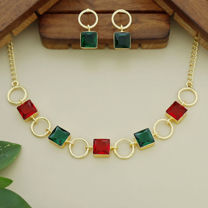 Glossy Anayra Golden Circle And Square Neckpiece With Earring