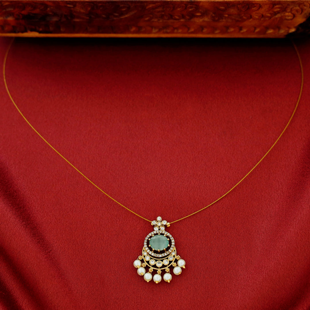 Asmita Pearl Glossy String Neckpiece