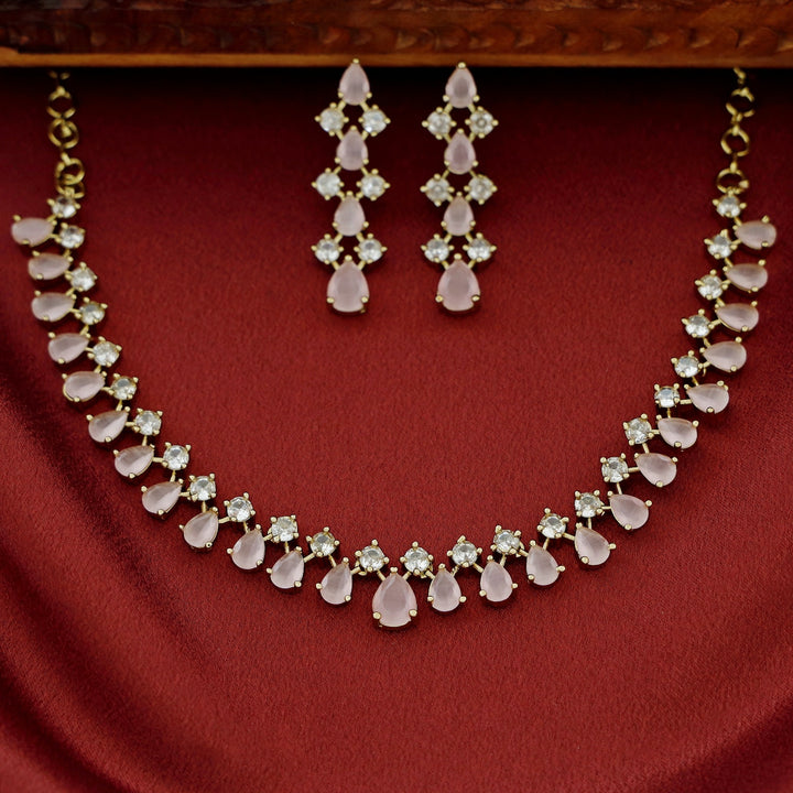 Leilani Claw Glossy Drop Short Neckpiece With Earring