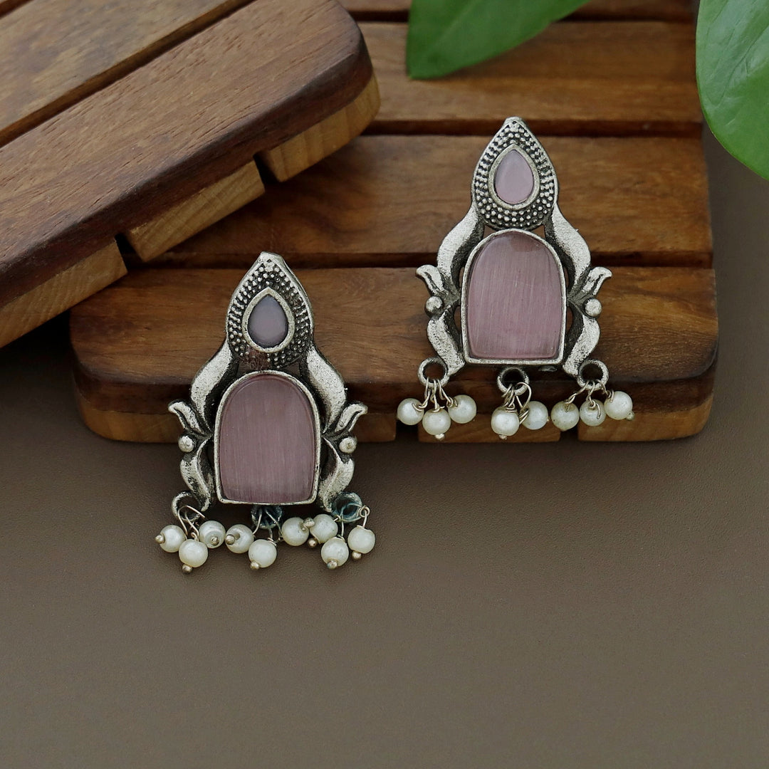 Melody Pearl Glossy Earring