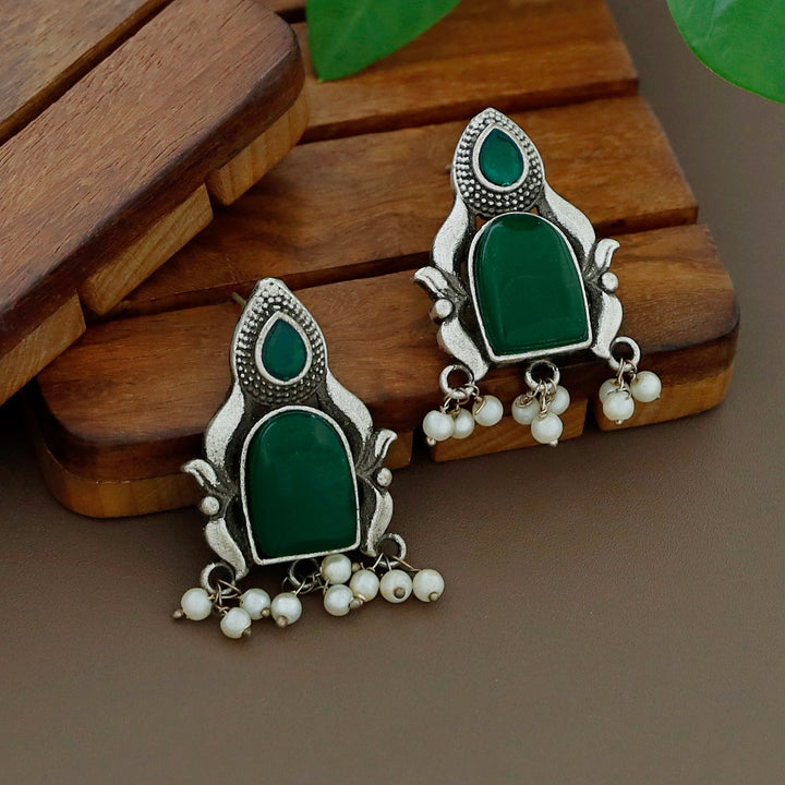 Melody Pearl Glossy Earring